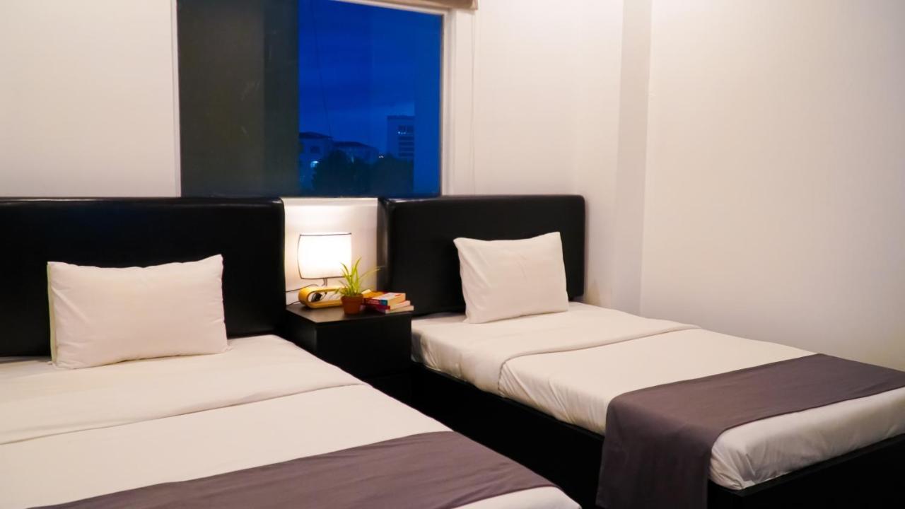 Bros Hotel Ho Chi Minh City Exterior photo