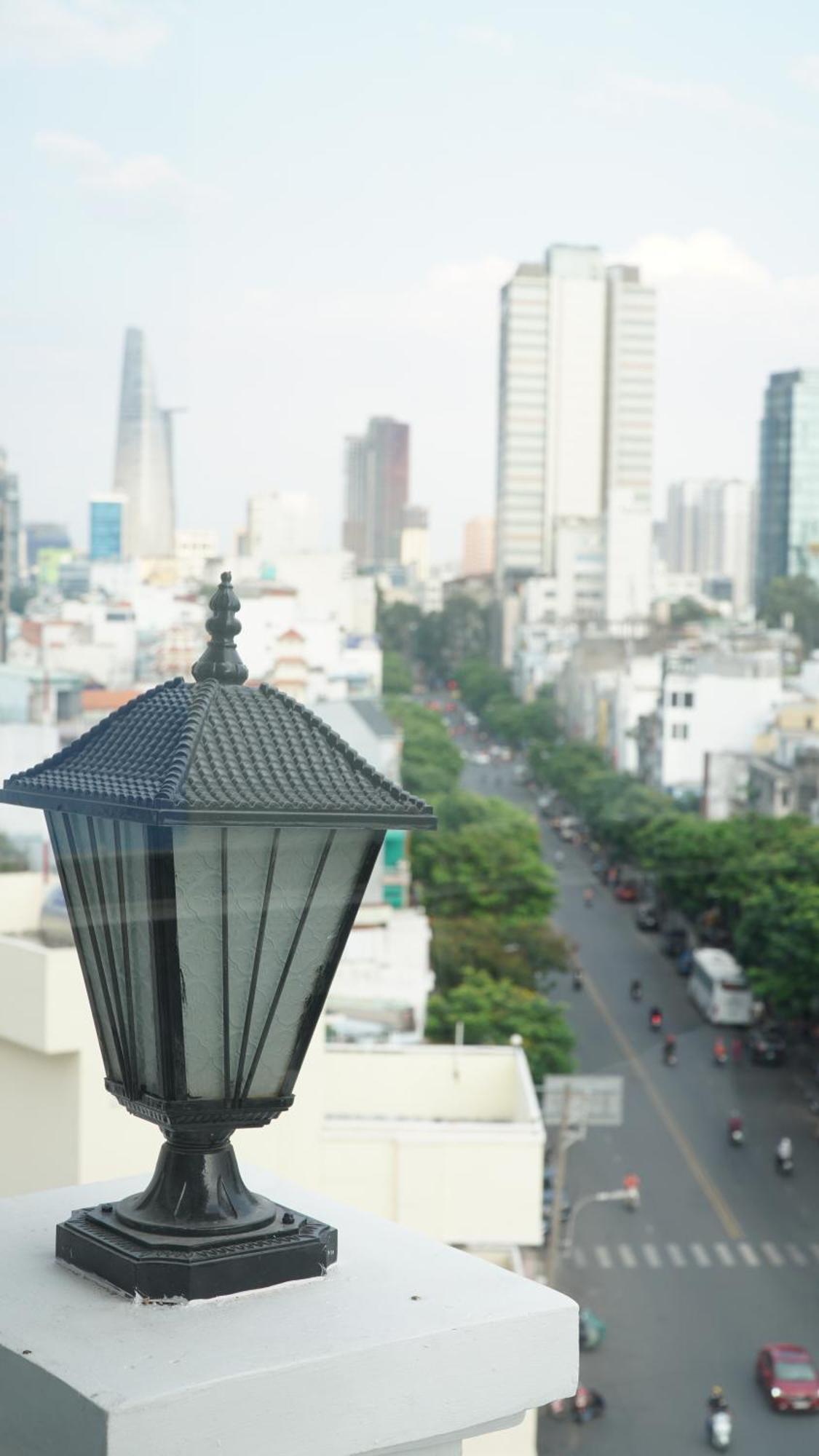 Bros Hotel Ho Chi Minh City Exterior photo