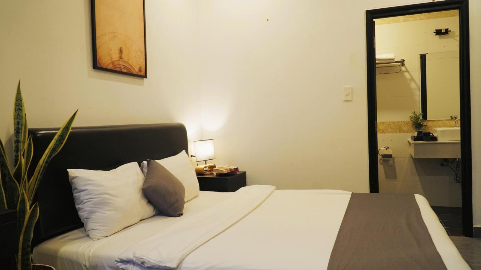 Bros Hotel Ho Chi Minh City Exterior photo