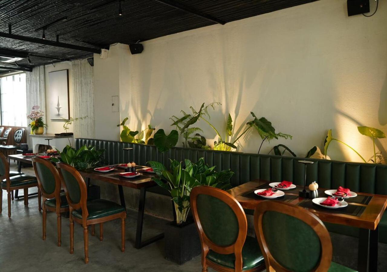 Bros Hotel Ho Chi Minh City Exterior photo