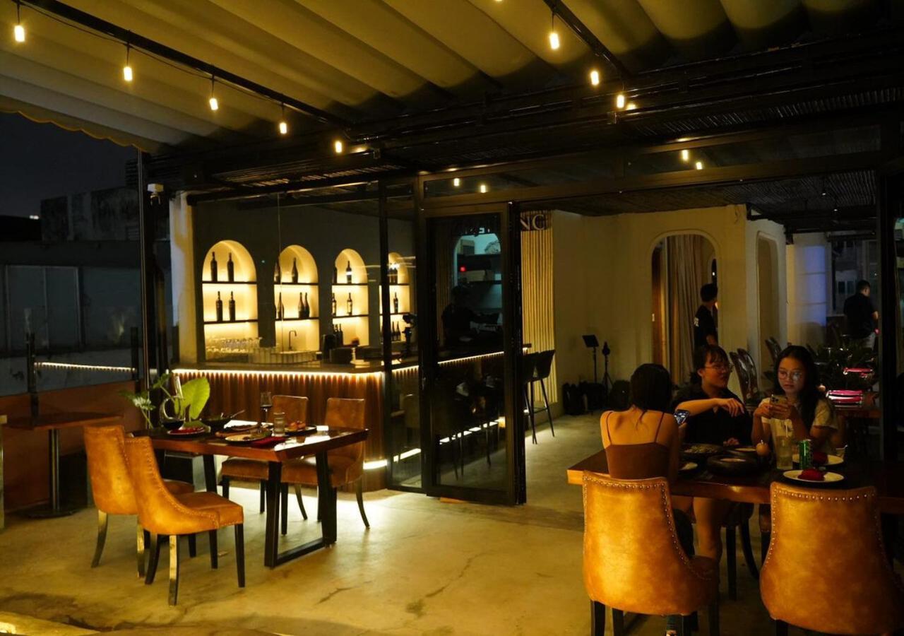 Bros Hotel Ho Chi Minh City Exterior photo