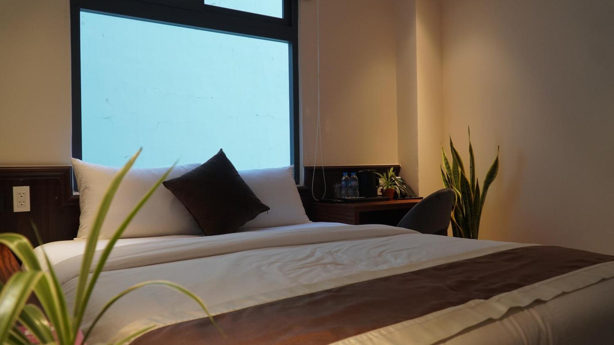 Bros Hotel Ho Chi Minh City Exterior photo